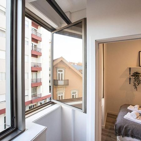 Seaside 1Br Flat W/ Ac In Matosinhos By Lovelystay ภายนอก รูปภาพ