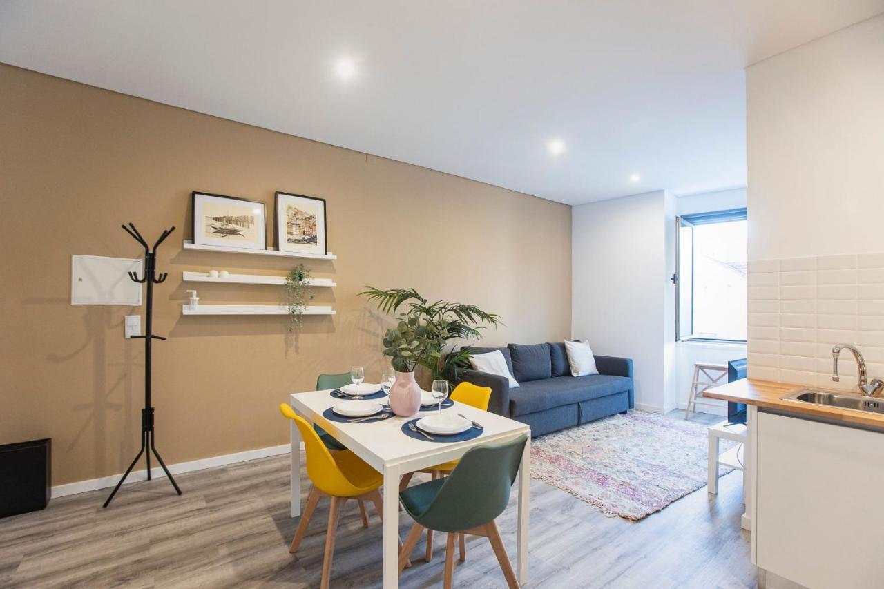 Seaside 1Br Flat W/ Ac In Matosinhos By Lovelystay ภายนอก รูปภาพ