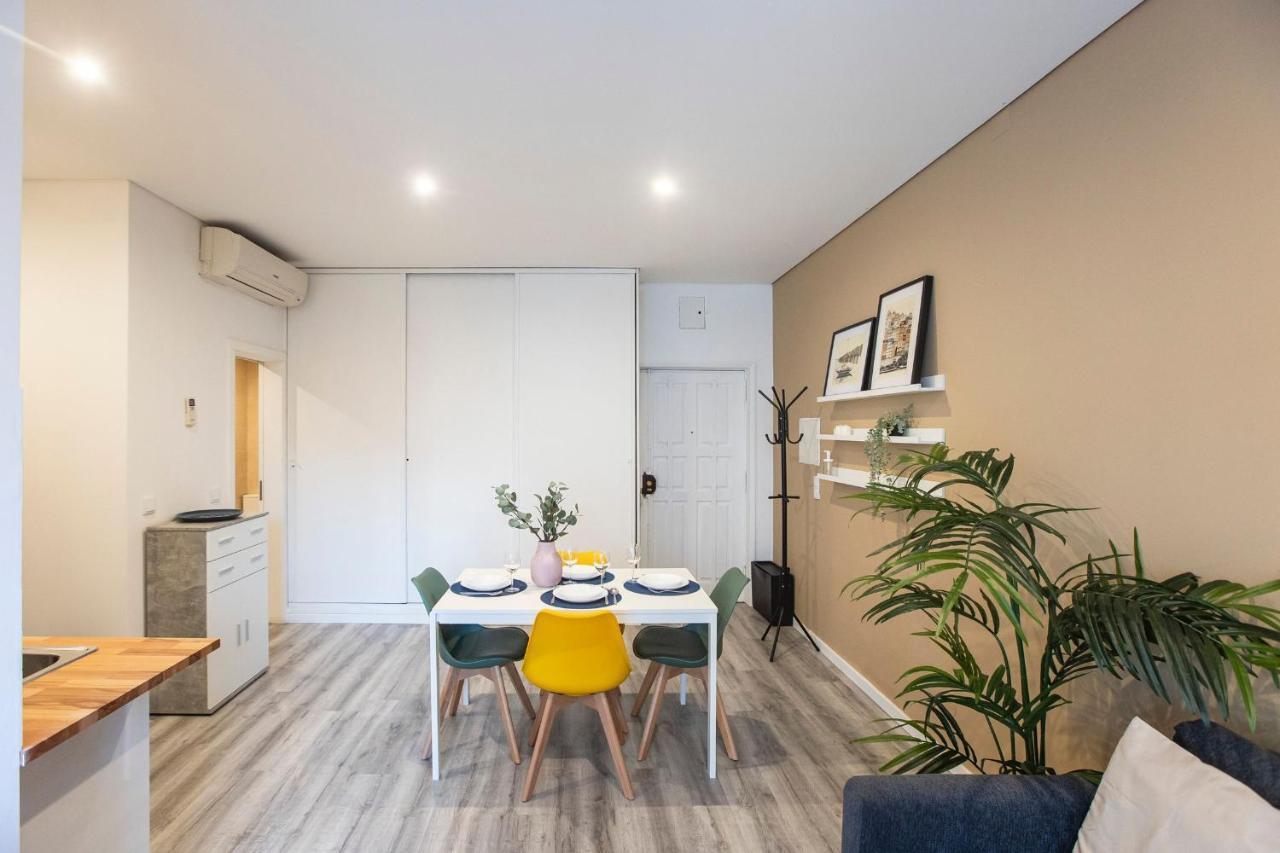 Seaside 1Br Flat W/ Ac In Matosinhos By Lovelystay ภายนอก รูปภาพ