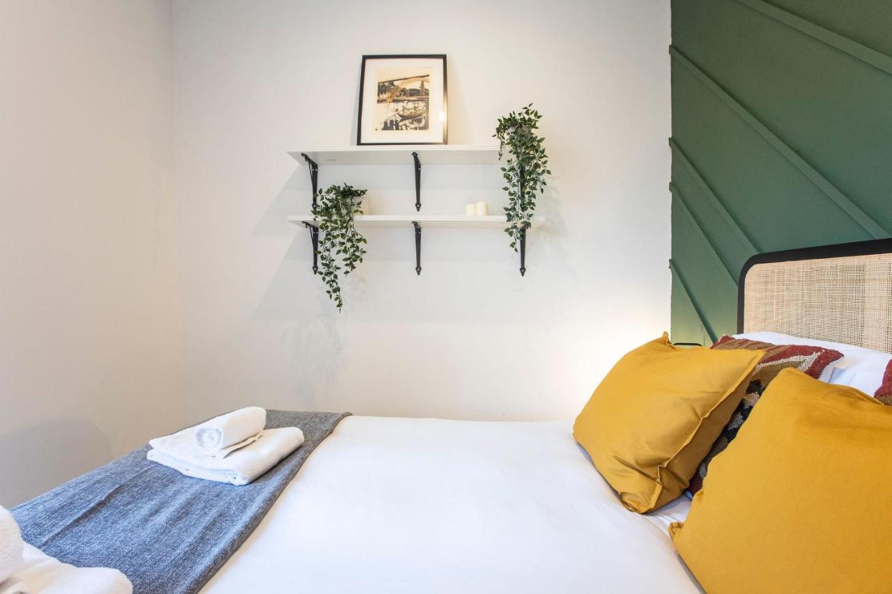 Seaside 1Br Flat W/ Ac In Matosinhos By Lovelystay ภายนอก รูปภาพ
